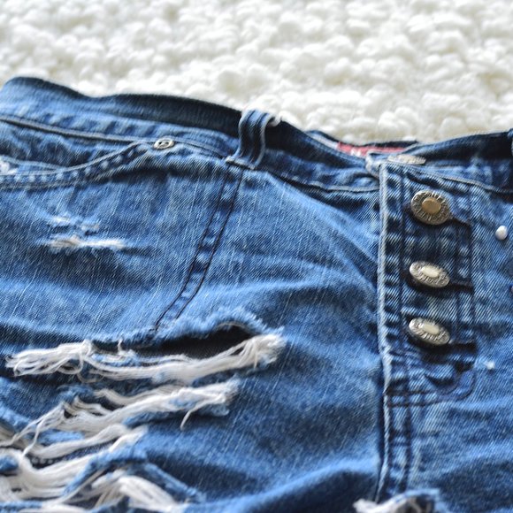 Distressed Pearl Denim Shorts - Picture 2 of 6